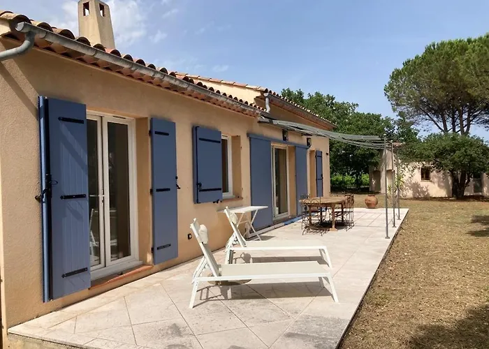 Provencale Dans Le Golfe De Saint Tropez
