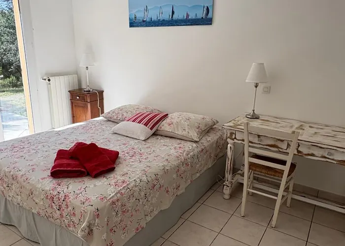 Provencale Dans Le Golfe De Saint Tropez 펜션 그리모